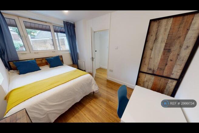 Room 1 - Double Ensuite Shower