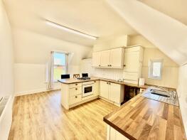 67a, Victoria Road North, Southsea PO5 1PP