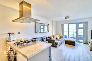 24, Ivory Court, Queen Mary Avenue, South Woodford, London E18 2FL