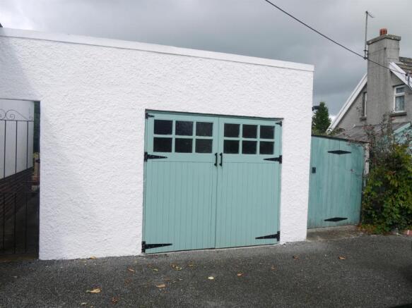 GARAGE