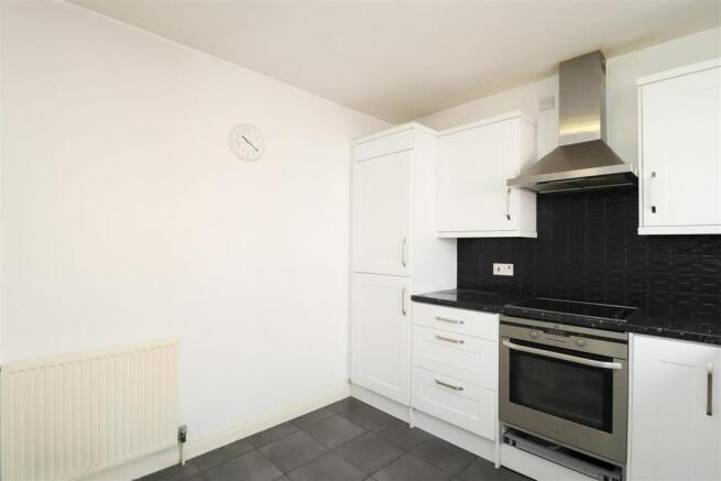 2 bed Detached Bungalow for sale Image 4