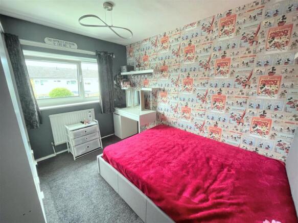 bedroom 3.jpg