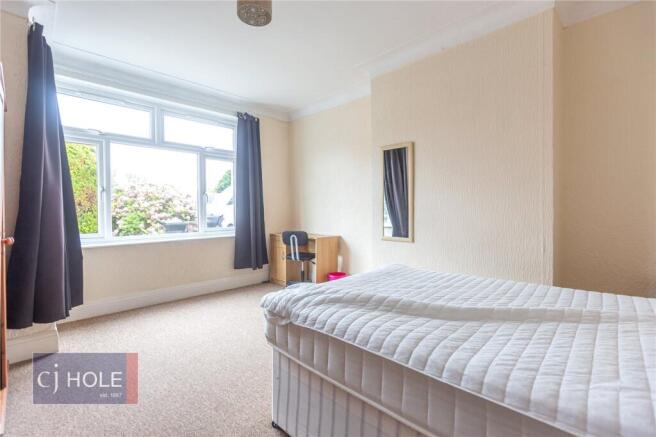Sixth Avenue, Horfield, Bristol, BS7 - More