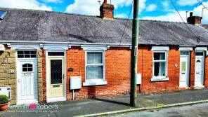 3, Eppleton Terrace East, Hetton-le-hole, Houghton Le Spring DH5 9DT