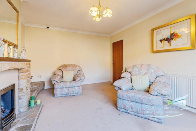 Leyton Drive, Bury photo 4