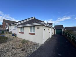 16, Deeble Drive, Par PL24 2JJ