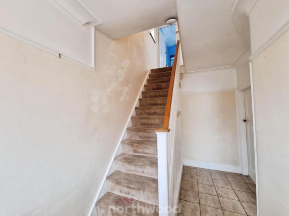 3 bed Semi-Detached for sale Image 6