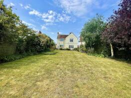 23, Downs View Road, Broome Manor, Swindon SN3 1NS