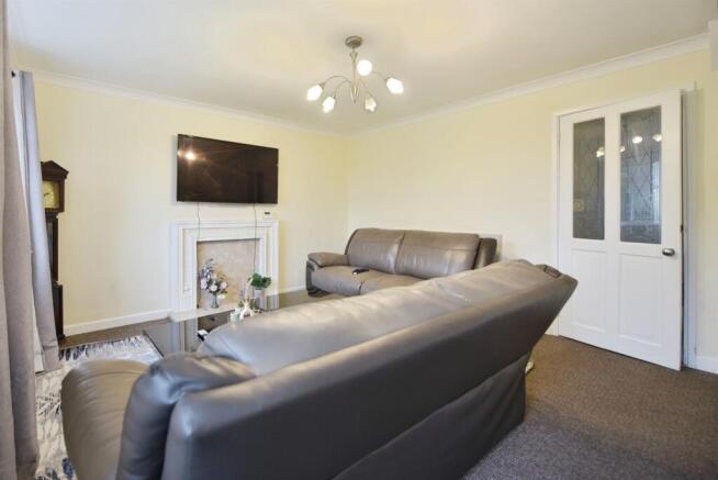 3 bed End of Terrace for sale Image 5