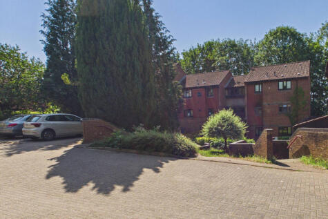 Clarendon Close, Hemel Hempstead, HP2