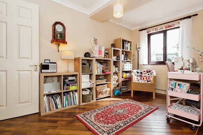 Photo 8