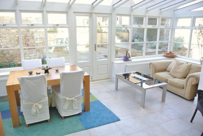 Garden Room /...