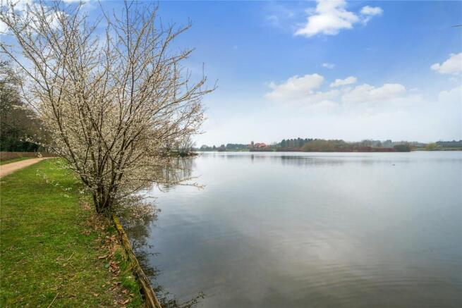 Caldecotte Lake