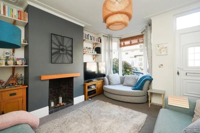 3 bed Terraced for sale Image 7
