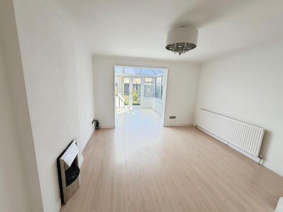 2 bed Semi-Detached for sale Image 5
