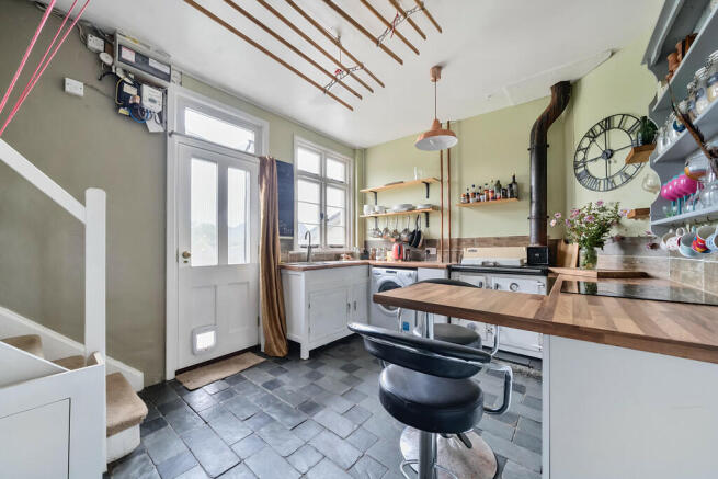 Kitchen/Breakfast...