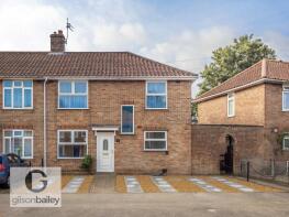 14, Earlham Grove, Norwich NR5 8EN