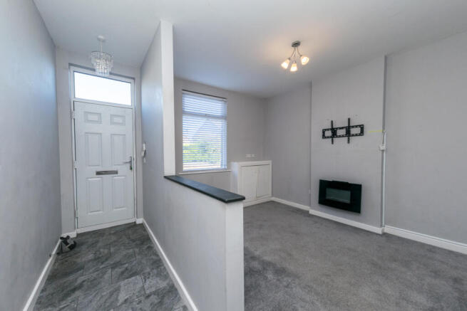 222 Wood Lane-10