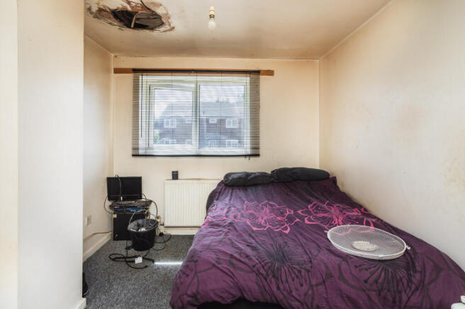 3 bed Terraced for sale Image 11