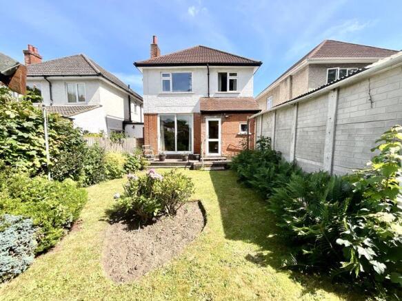 Arnewood Road, Southbourne photo 3