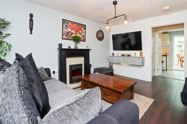 Living Room Pic 1