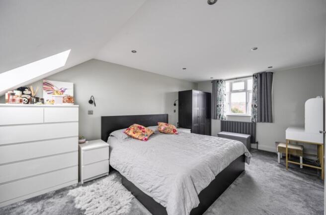 1414936-9-6995b952f3dc9