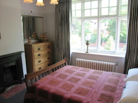 BEDROOM 3 FRONT