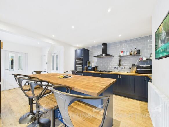 CAM02406G0-PR0525...