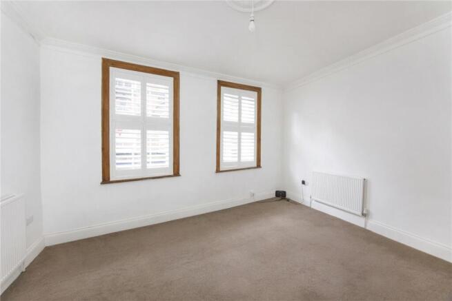 3 bed Maisonette to rent Image 8