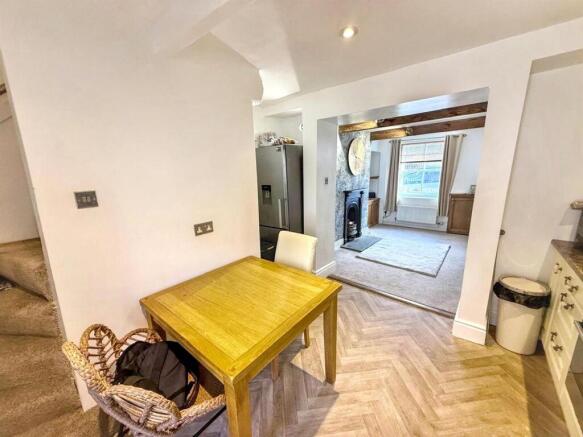 2 bed Terraced for sale Image 5