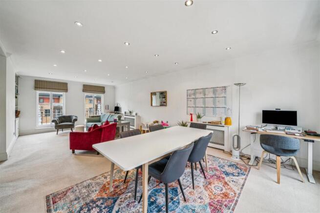 Oakbrook, W6 - FOR SALE