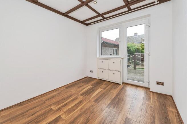 2 bed Detached Bungalow for sale Image 7
