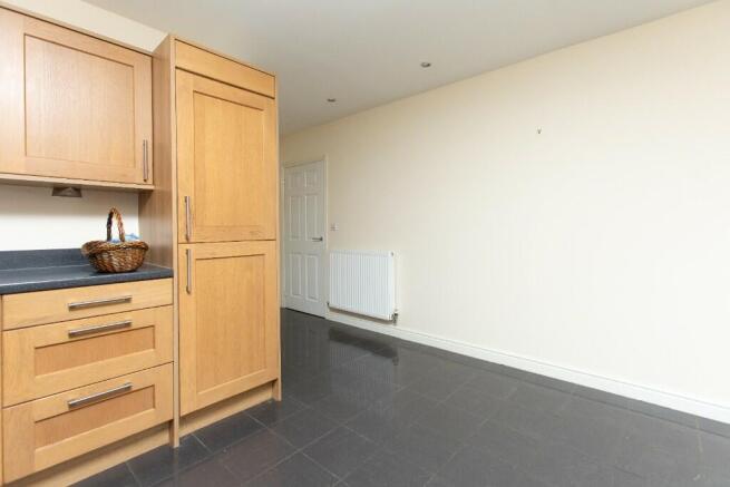 Kitchen/Breakfast Rm