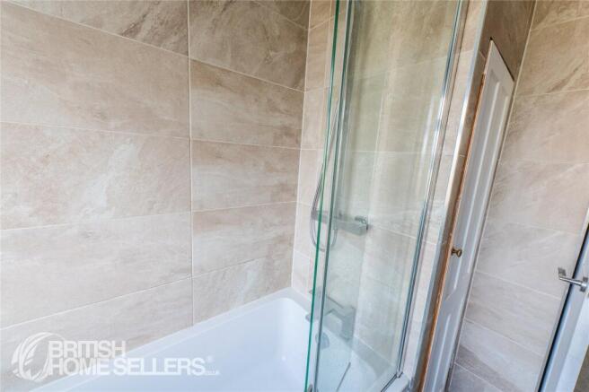 2 bed Terraced for sale Image 9
