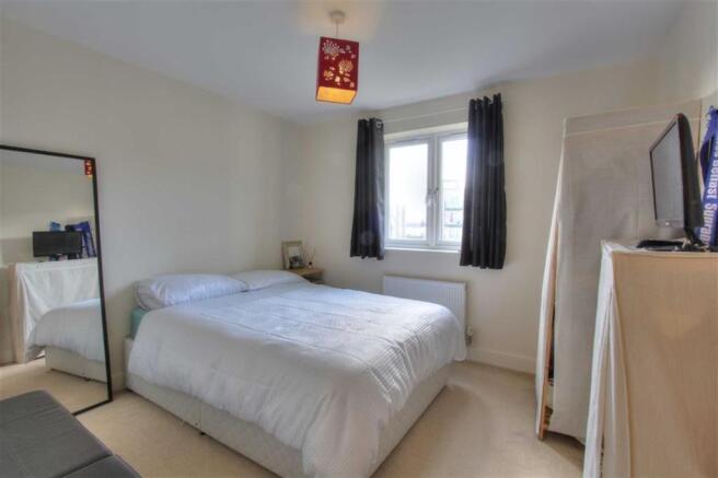 Bedroom 2: