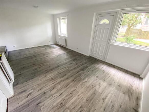 Living Room.jpg