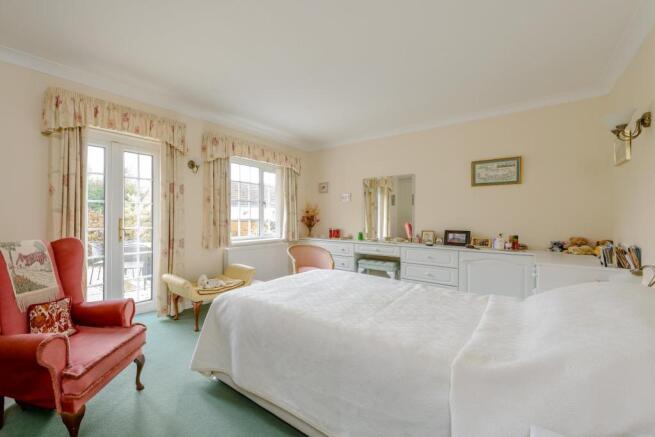 8405129-interior01-800.jpg