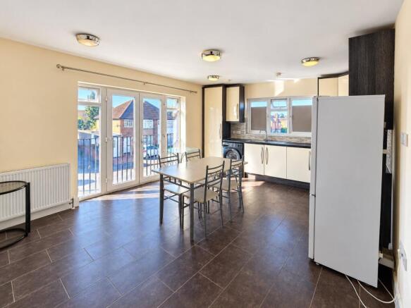 Kitchen / Diner