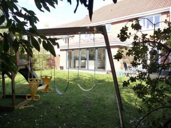 Photo 6