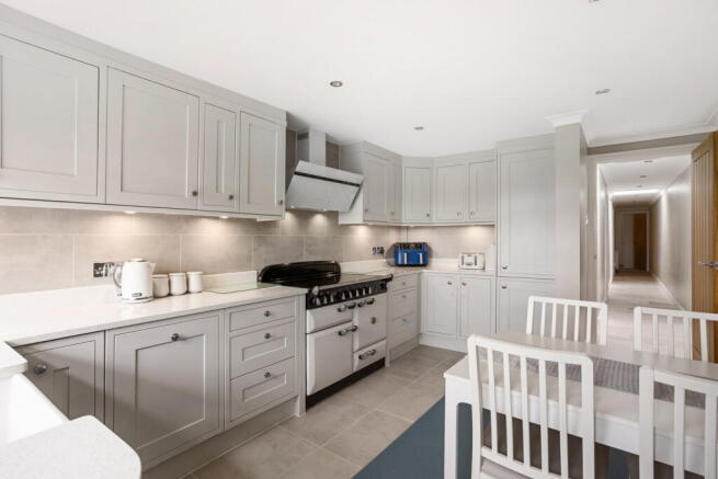 3 bed Mews for sale Image 9