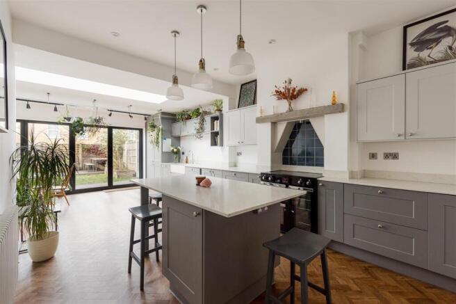 Leyton Park Road, E10