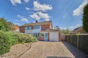 Lyndare, Hinckley Road, Dadlington, Sutton Cheney CV13 6HU