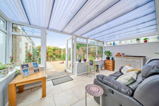2 bed Semi-Detached Bungalow for sale Image 5