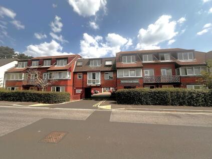 Brinton Lane, Hythe
