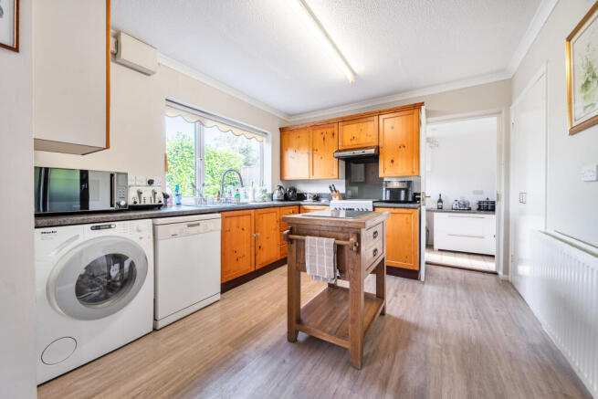 Kitchen / Breakfast Room