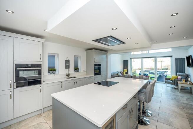 Family Room - Kitche