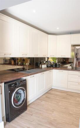 4 bed End of Terrace for sale Image 7