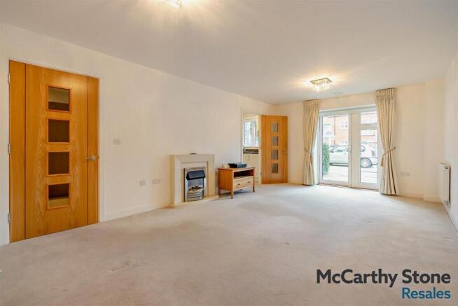 8687618-interior05-800.jpg