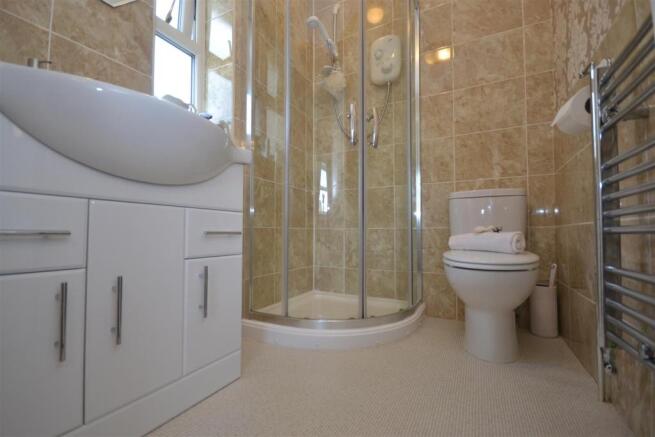 Master En-Suite