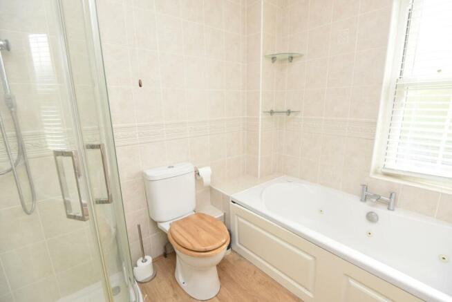 A BATH SHOWER ROOM D